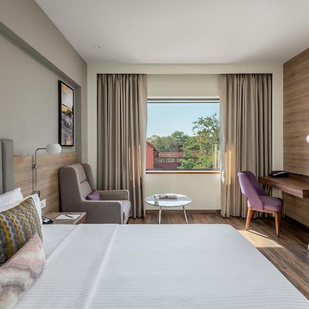Vivanta Mangalore Oldport Road - Formerly Known As Taj Manjarun Екстериор снимка